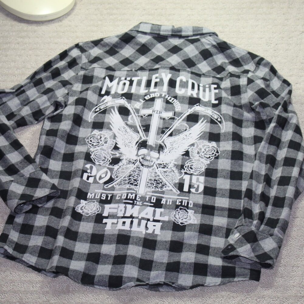 Vintage Size S Motley Crue 2015 Final Tour Black Grey Plaid Flannel Long Sleeve